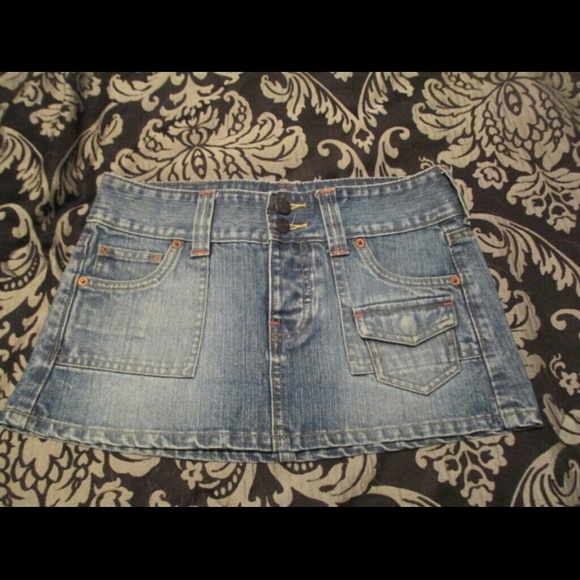 Hollister denim skirt, size 3