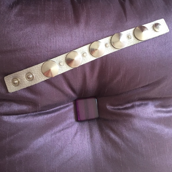 Silver cuff - Picture 2 of 2