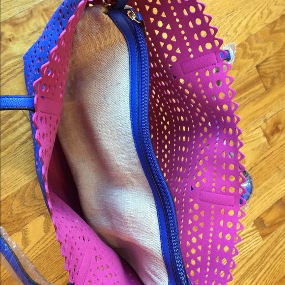 Extra pics of the Aldo Bag