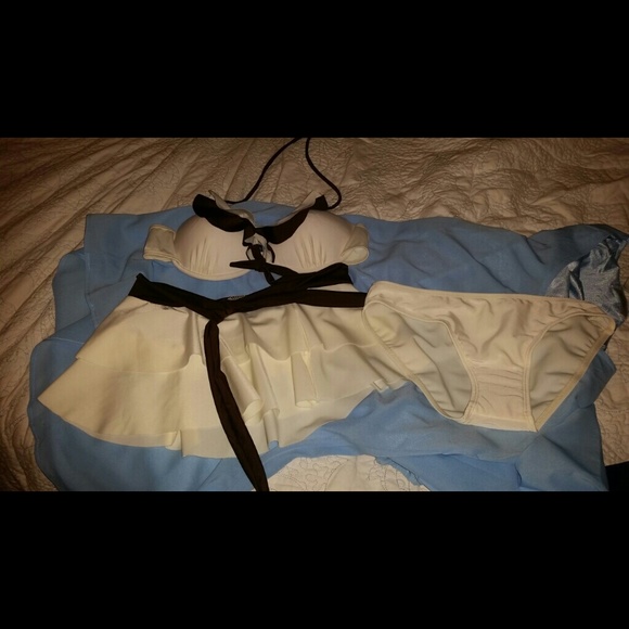 Bathing suit