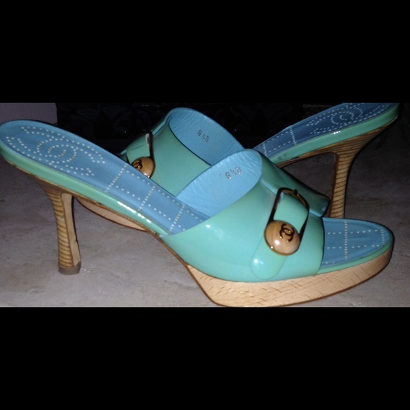 💎💙💎Chanel Sandals/Heels Patent Tiffany Blue 8.5