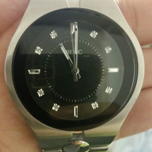 Relic Watch