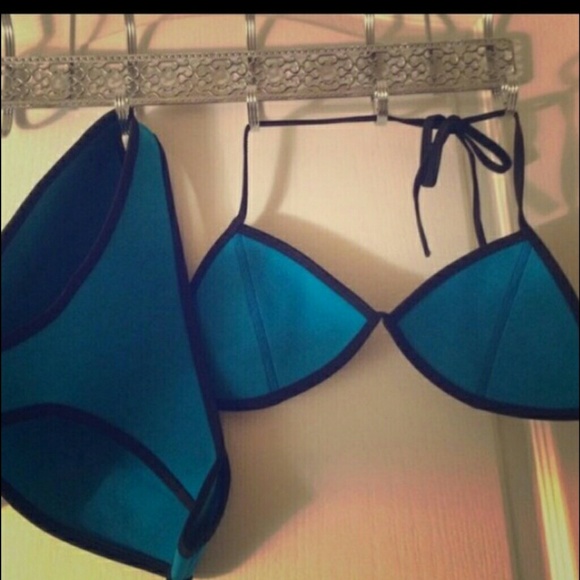 New Neoprene Blue Triangl Swimwear ????