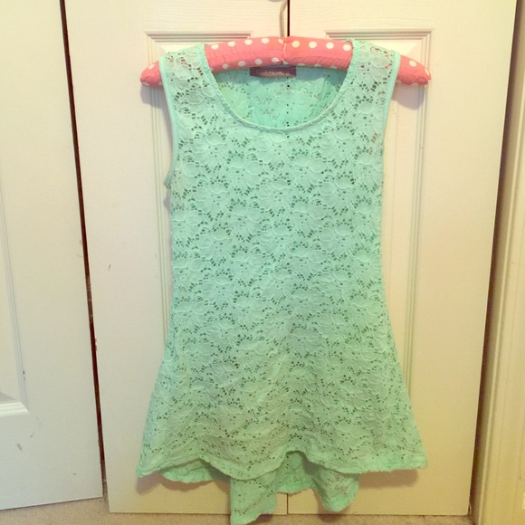 Sleeveless high low blouse