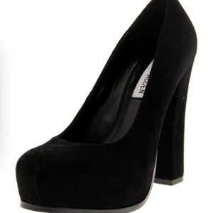 Steve Madden Sarrina Pumps