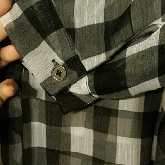 ✴Bundled✴ Top - Picture 3 of 3