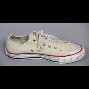 White Women's 11; Men's 9 Converses!!