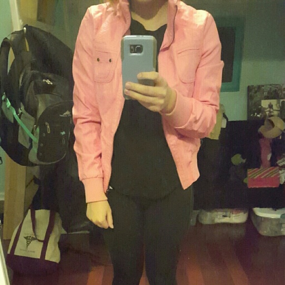 Leather jacket - Picture 3 of 4