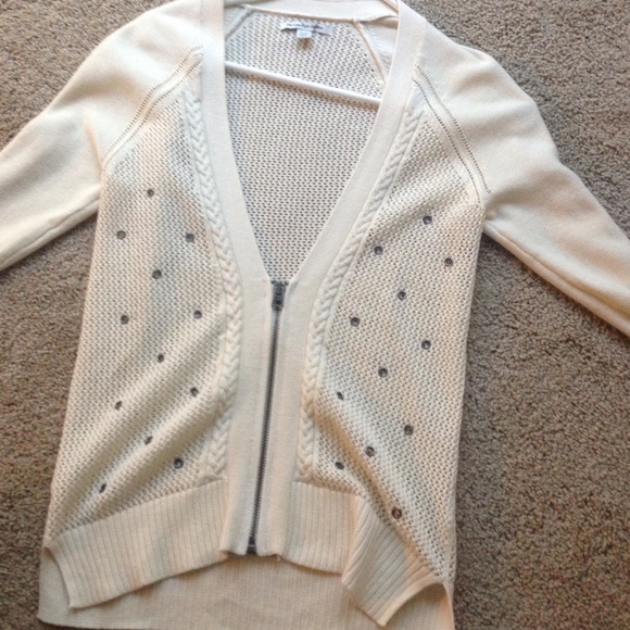 American eagle sweater