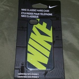 Brand new Nike I phone 5 s case