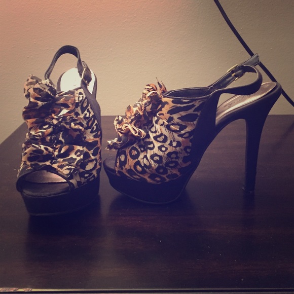 Qupid Cheetah heels
