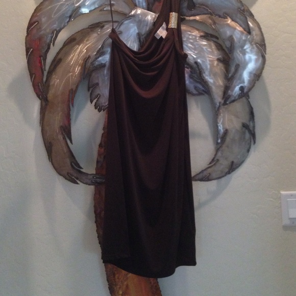 Michael Kors brown one shoulder sleeveless dress.