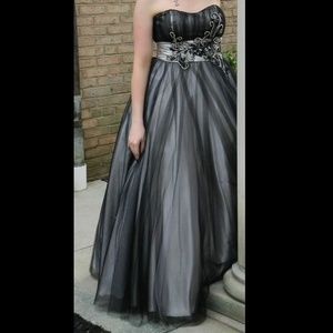 Ball gown prom dress