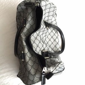 Ralph Lauren carry on duffle bag!