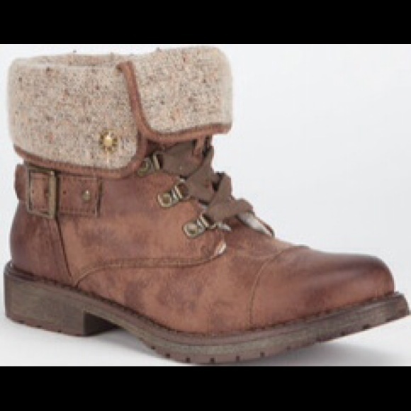Roxy Thompson Foldover Boots Brown