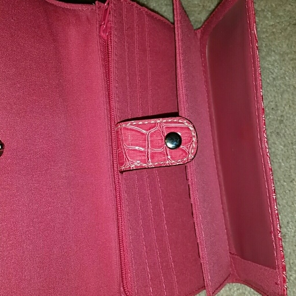 Purse & Wallet - Picture 4 of 4