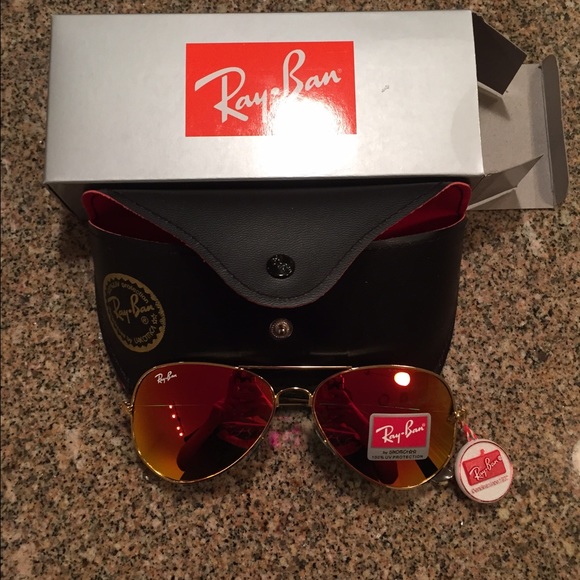Ray-ban aviators! Brand new