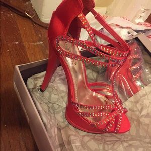 BAKERS OBSESSED HEELS