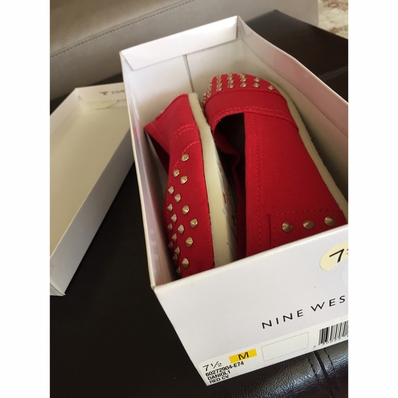 Nine West Red Spiked Flats - Picture 3 of 4