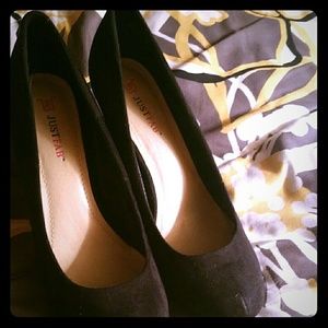 Justfab suede black pumps