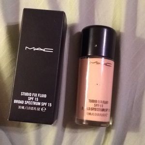 MAC Studio Fix Fluid