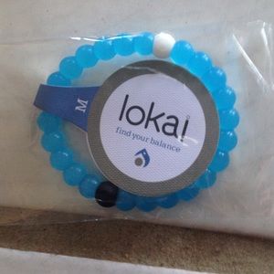 Lokai braclet in blue