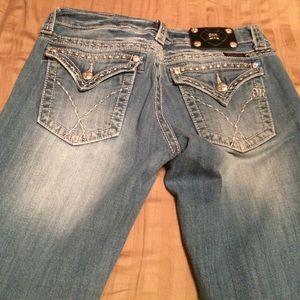 Womens Miss Me Jeans. Size 29.