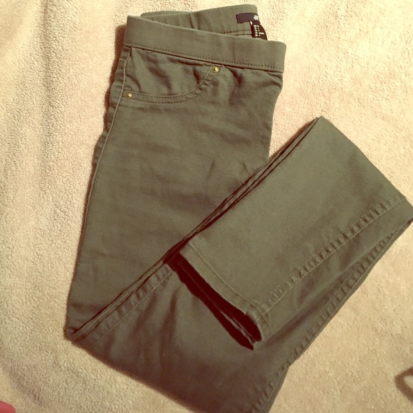 Army green H&M Jeggings