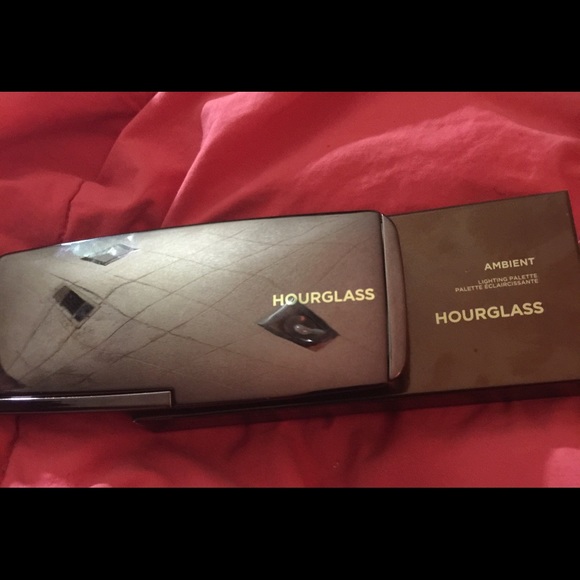 Ambient lighting palette