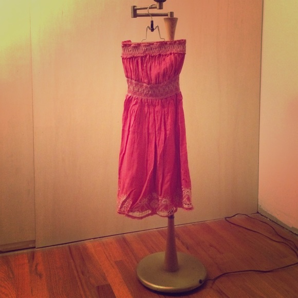 Strapless dress