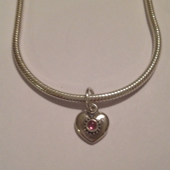 Things to put on your 45" Pandora choker