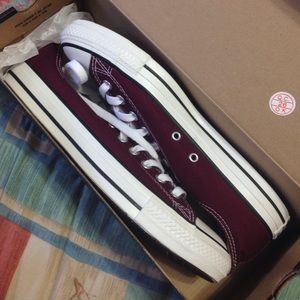 Converse (brand new)