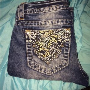 Miss me jeans size 28/34 worn once!