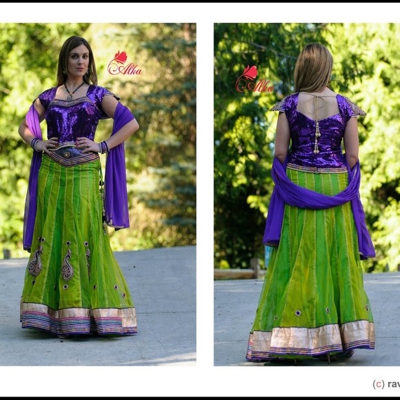 Perfect wedding/party wear - Indian - Picture 2 of 3