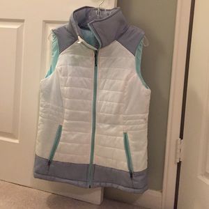 Champion vest -- white w/grayish purple highlights