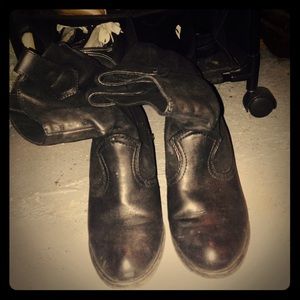 Black boots