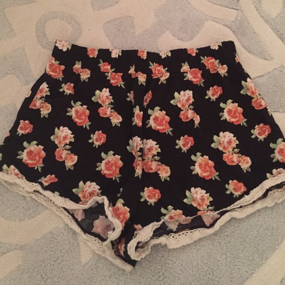 Floral soft lounge shorts
