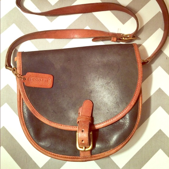 Vintage Coach mini cross body bag