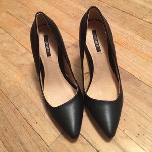 Forever 21 black heels