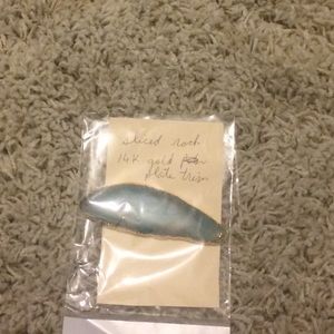 Sliced roch 14k gold plated trim