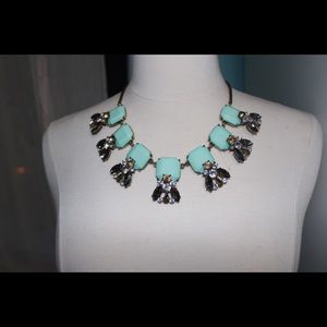 Stunning Aqua Mint Statement Necklace