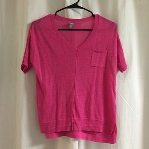 Pink pocket tee