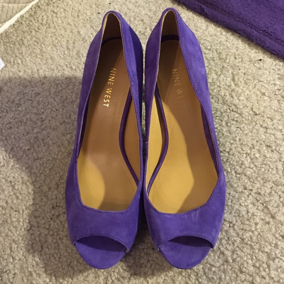Nine West chic purple heels