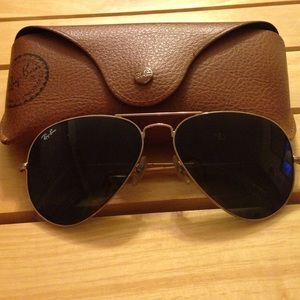 Men's Classic Aviator Raybans