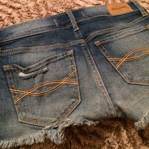 Abercrombie kids low rise shorts