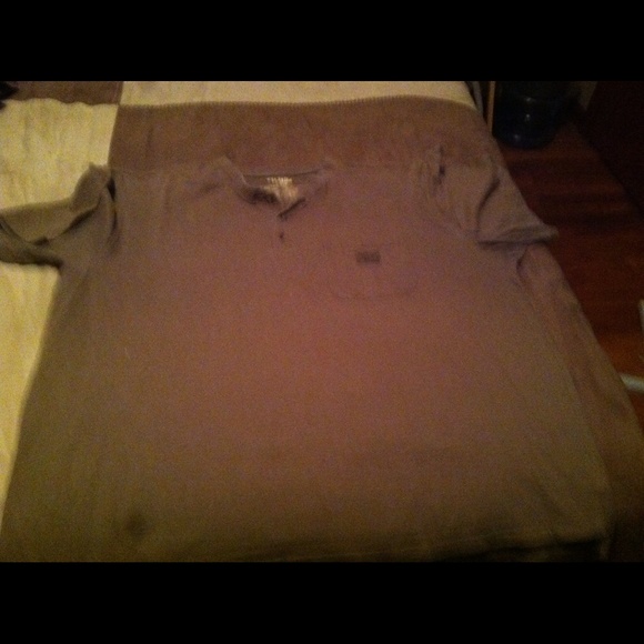 Bundle of 4 shirts