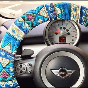 steering wheel cover