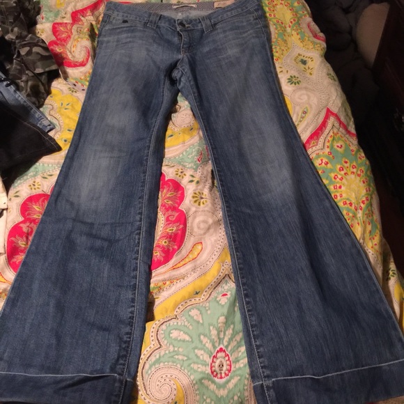 Wide Leg Jeans