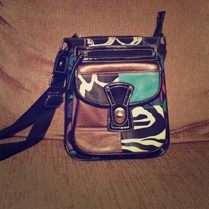 Western over the shoulder purse