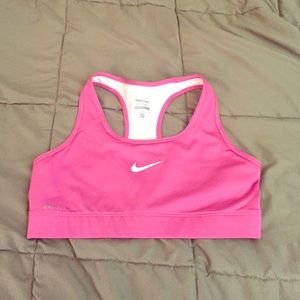 Nike Pro Medium Support Bra
